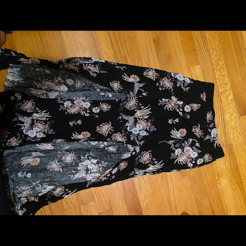 Slit floral maxi skirt